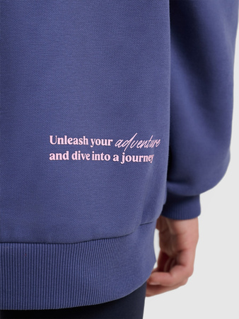 Bluza dresowa oversize nierozpinana bez kaptura dziewczęca 4F 4FJRAW25TSWSF2428-33S