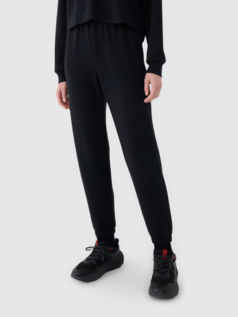 Spodnie damskie dresowe joggery z modalem 4F 4FWSS25TTROF1010-20S