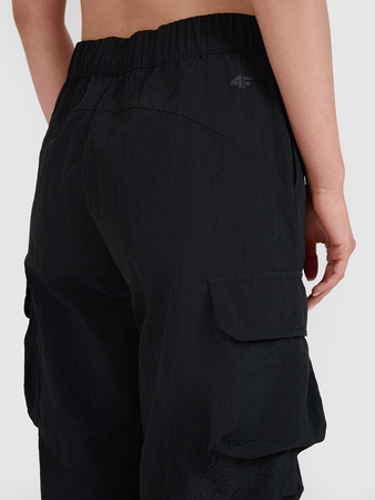 Spodnie casual cargo damskie 4F 4FRSS25TTROF1452-20S