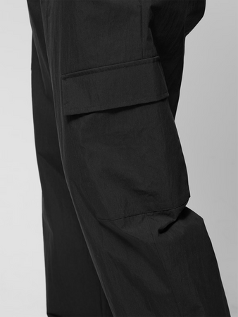 Spodnie tkaninowe cargo męskie Outhorn OTHWSS24TTROM637-20S