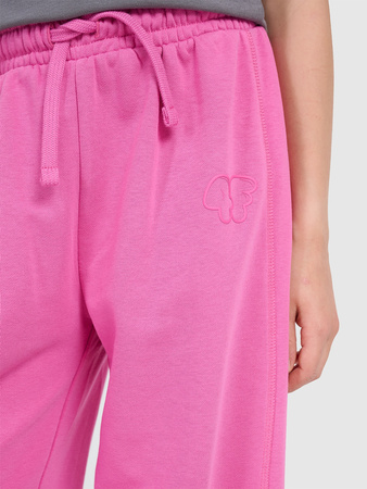 Spodnie dresowe z szerokimi nogawkami dziewczęce 4F 4FJRAW25TTROF1601-54S