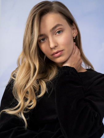 Bluza sztruksowa bez kaptura damska OUTHORN OTHAW22TSWSF076-20S