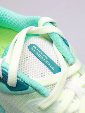 Buty damskie UNDER ARMOUR Machina Breeze 3026264-100