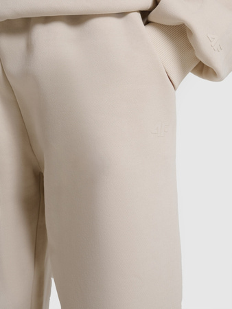 Spodnie dresowe joggery dziewczęce 4F 4FJRAW25TTROF1473-54S