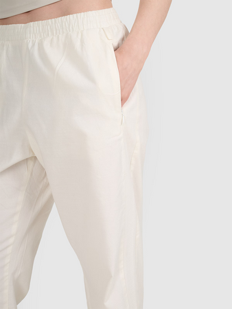 Spodnie casual damskie 4F 4FRSS25TTROF1448-11S