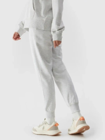 Damskie dresowe spodnie joggery 4F