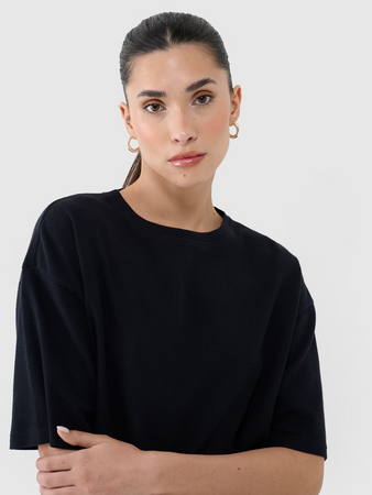 T-shirt regular z waflowej dzianiny damski 4F 4FRSS25TTSHF2651-20S