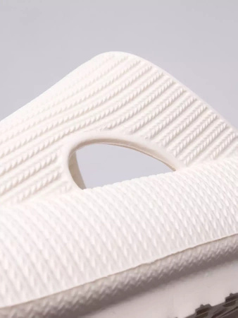 Klapki damskie piankowe na plażę Outhorn OTHWSS24FSLIF004-11S