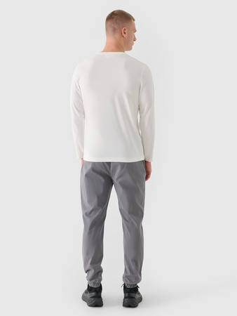 Spodnie casual joggery męskie 4F 4FWMM00TTROM0944-25S