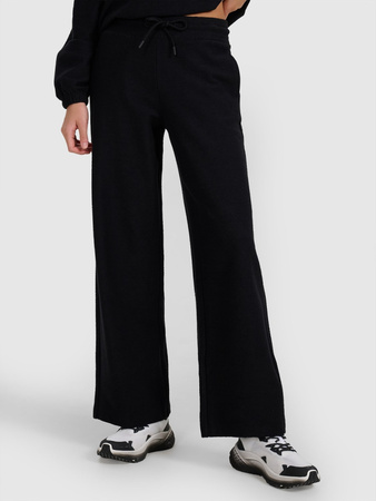 Spodnie dresowe z dzianiny strukturalnej damskie 4F 4FRAW25TTROF1669-20S